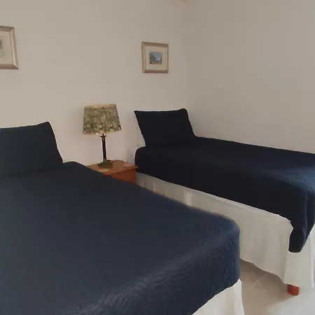 La Lune Guest house *